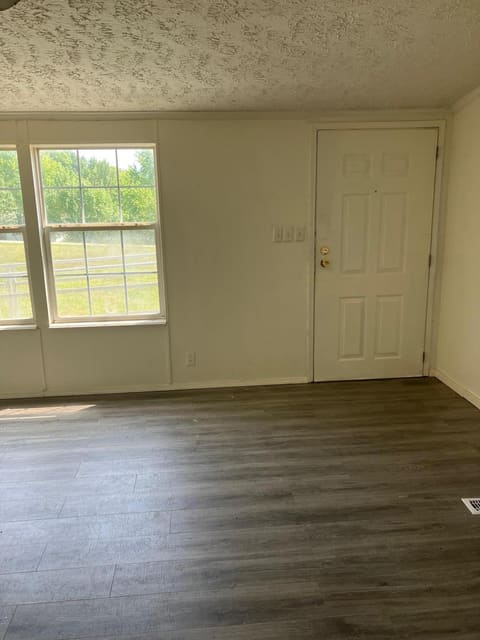 7180 KY-356, Cynthiana, KY 41031 — photo 2