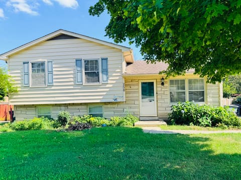 258 S Eagle Creek Drive, Lexington, KY 40515 — photo 3