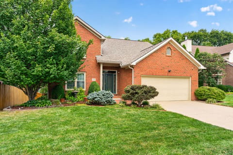 959 Forest Lake Drive, Lexington, KY 40515 — photo 2