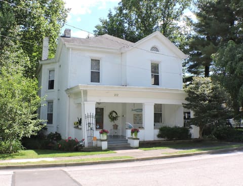 212 Clay Street, Mt Sterling, KY 40353 — photo 3