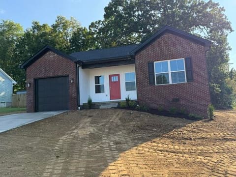 101 Oak Avenue - MLBG, Millersburg, KY 40348 — photo 2