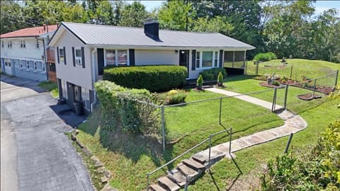 72 Marcum Hill Road, Manchester, KY 40962 — photo 4