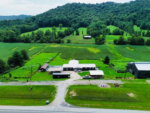 37 Westerfield Lane, Vanceburg, KY 41179 — photo 4