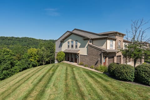 2229 Rolling Hills Drive, Covington, KY 41017 — photo 2