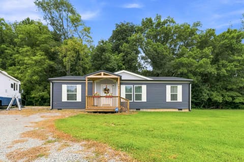 197 Drew Lane, Campbellsville, KY 42718 — photo 2