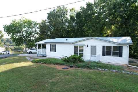 934 Cantrell Road, Eddyville, KY 42038 — photo 3