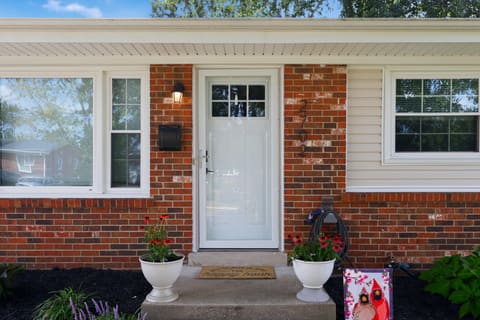 2702 Stetson Lane, Lexington, KY 40517 — photo 3