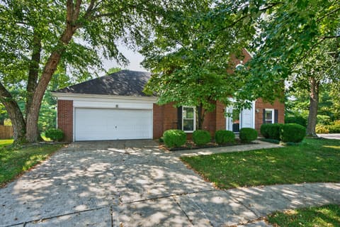 2216 Cascade Way, Lexington, KY 40515 — photo 2