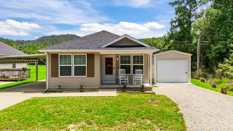 313 Mynhier Road, Morehead, KY 40351 — photo 3