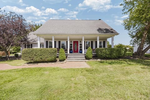107 Ridgecrest Drive, Mt Sterling, KY 40353 — photo 2