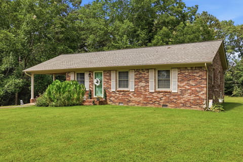3488 3488 Edgehill Trl, Hazel, KY 42049 — photo 2