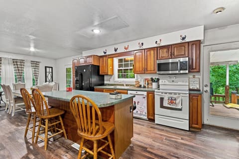 263 Apostle Paul Loop, Cadiz, KY 42211 — photo 5