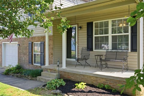 303 Cedar Way, Frankfort, KY 40601 — photo 4