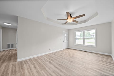 318 Ashley Street, Oak Grove, KY 42262 — photo 5