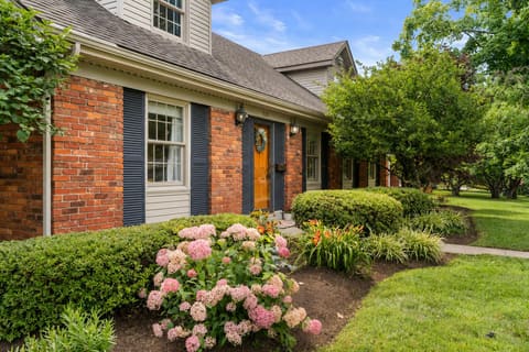 328 Leawood Drive, Lexington, KY 40502 — photo 2