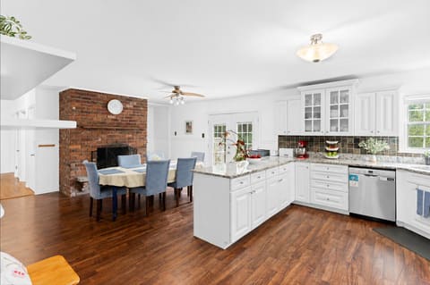 328 Leawood Drive, Lexington, KY 40502 — photo 5