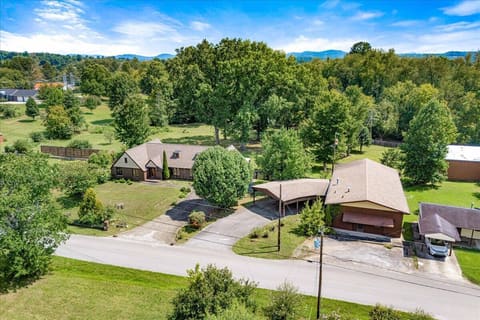 98 E Wyrick Street, Corbin, KY 40701 — photo 3