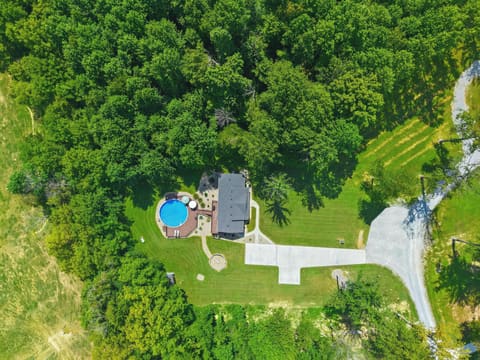 105 Majesty Lane, Campbellsville, KY 42718 — photo 2