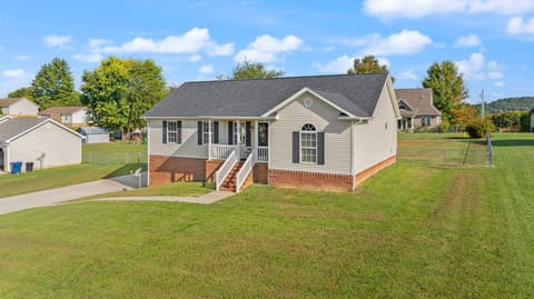 176 Surrey Way, Science Hill, KY 42553 — photo 3