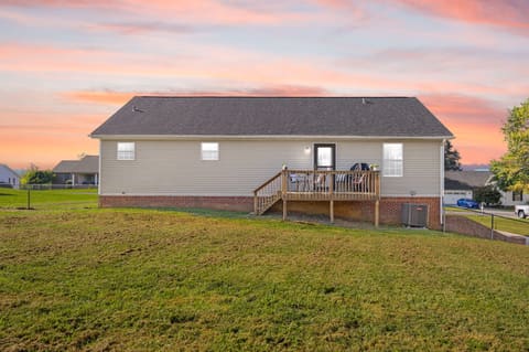 176 Surrey Way, Science Hill, KY 42553 — photo 4