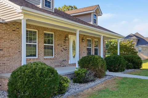 320 Lewis Drive, Richmond, KY 40475 — photo 2