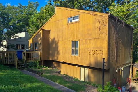 3363 Sutherland Drive, Lexington, KY 40517 — photo 2