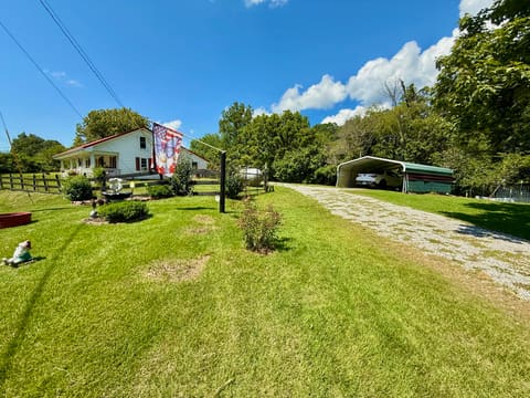 590 Webb Road, Irvine, KY 40336 — photo 3