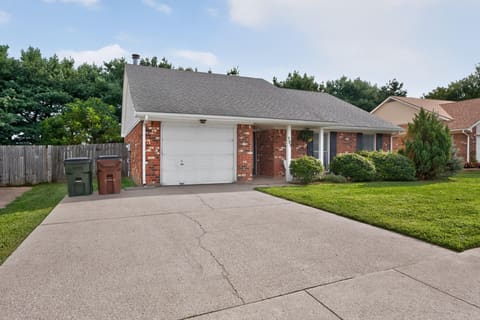 121 Chestnut Lane, Versailles, KY 40383 — photo 3