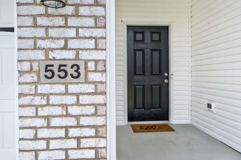 553 Abingdon Avenue, Versailles, KY 40383 — photo 2