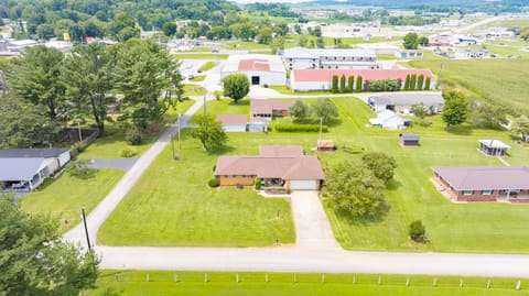 44 Tradeway Avenue, Monticello, KY 42633 — photo 4