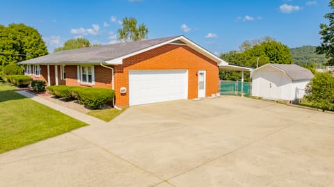 198 Lockett Street, Monticello, KY 42633 — photo 4