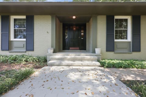 1457 S Wallace Wilkinson Boulevard, Liberty, KY 42539 — photo 4