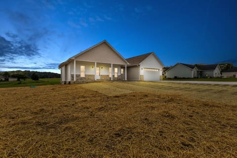7039 Camargo Levee Road, Jeffersonville, KY 40337 — photo 2