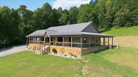 5695 Upper Brush Creek Road, Hustonville, KY 40437 — photo 4