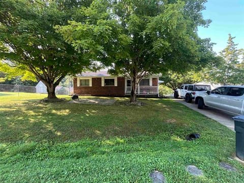 180 Keith Whitley Boulevard, Sandy Hook, KY 41171 — photo 2