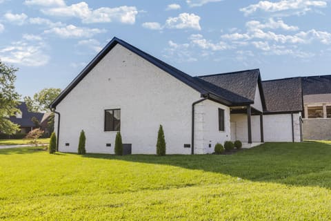 1433 Clubhouse Lane, Mt Sterling, KY 40353 — photo 4