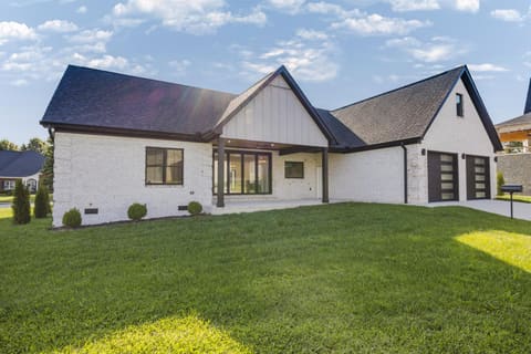 1433 Clubhouse Lane, Mt Sterling, KY 40353 — photo 5