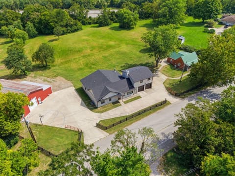 7015-7019 Old Richmond Road, Lexington, KY 40515 — photo 2