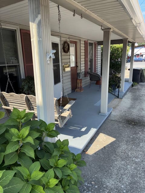 232 W Main Street, Carlisle, KY 40311 — photo 3