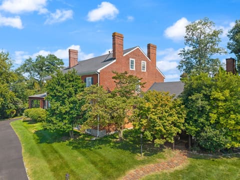 2205 Kenwood Drive, Lexington, KY 40509 — photo 2