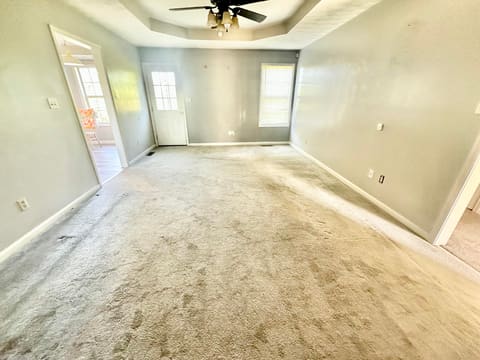 8646 Kingman Court, Oak Grove, KY 42262 — photo 3