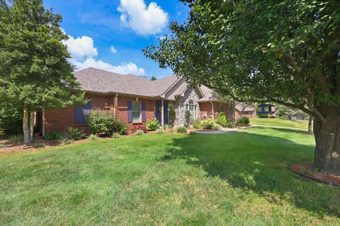 105 Deer Run, Frankfort, KY 40601 — photo 2