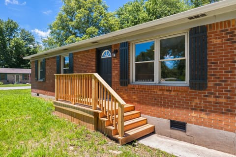 113 Cherry Lane, Frankfort, KY 40601 — photo 2