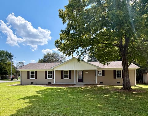 1701 Keenland Drive, Murray, KY 42071 — photo 3