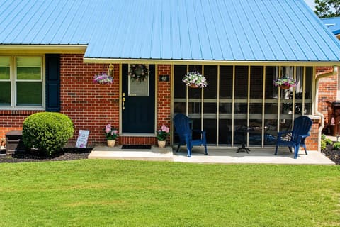 48 Meadow Drive, Stanton, KY 40380 — photo 3