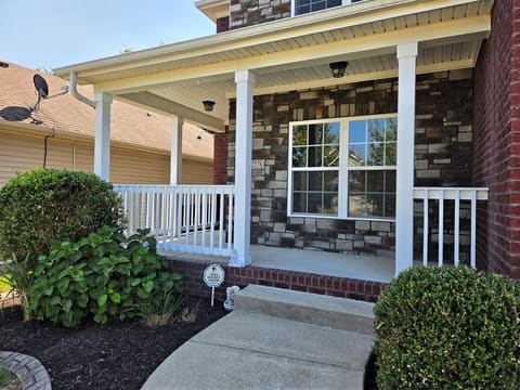 2378 Patchen Wilkes Drive, Lexington, KY 40509 — photo 2