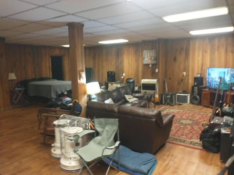 135 E Broadway Street, Winchester, KY 40391 — photo 2
