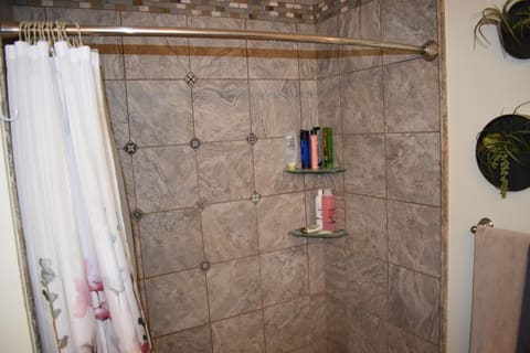 1875 Creekview Drive, Paducah, KY 42003 — photo 5