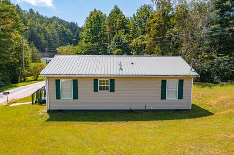 48 Crescent Road, Manchester, KY 40962 — photo 5