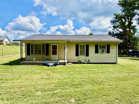 318 E Frog Hollow Road, Science Hill, KY 42553 — photo 3